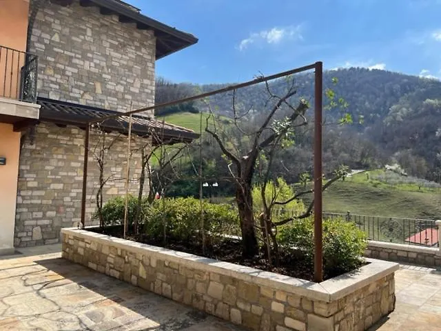 Holiday Homes Viadanica Apartment