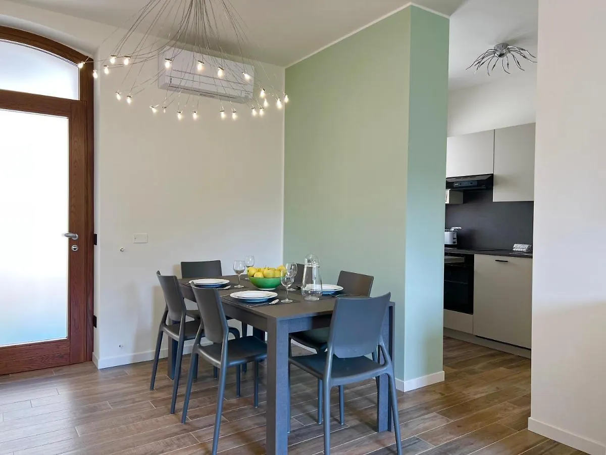 Apartment Holiday Homes Viadanica
