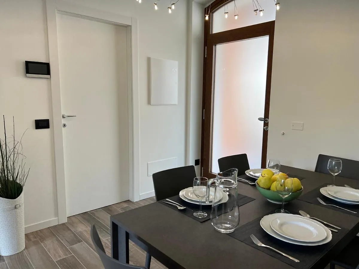 Holiday Homes Viadanica Apartment